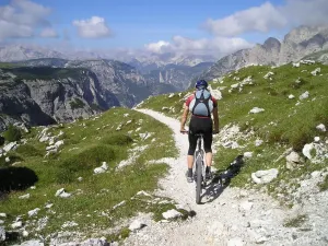 Dlaczego rower elektryczny to najlepszy wybór w góry